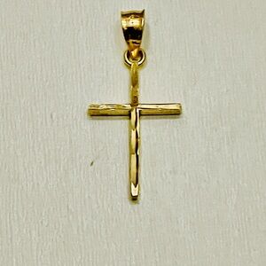Polished cross in 14k gold